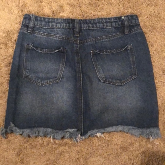Jean skirt - Picture 2 of 2